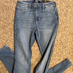 Hollister high rise super skinny jeans